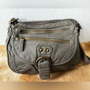 Ampere Creations The Lorie Crossbody - Dark Grey